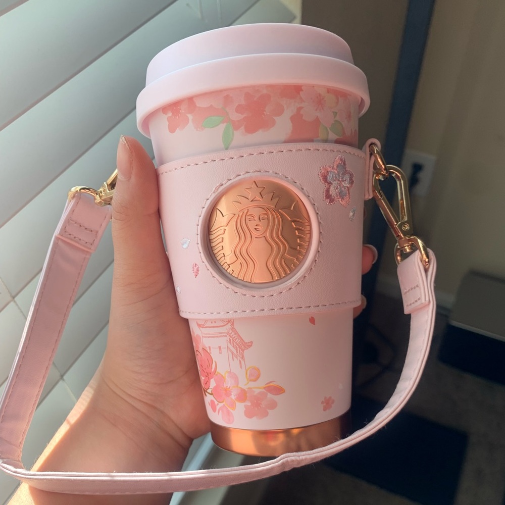 Starbucks CHINA 2022